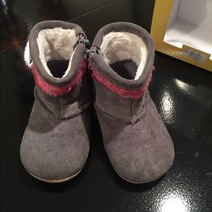 Robeez Baby Boots